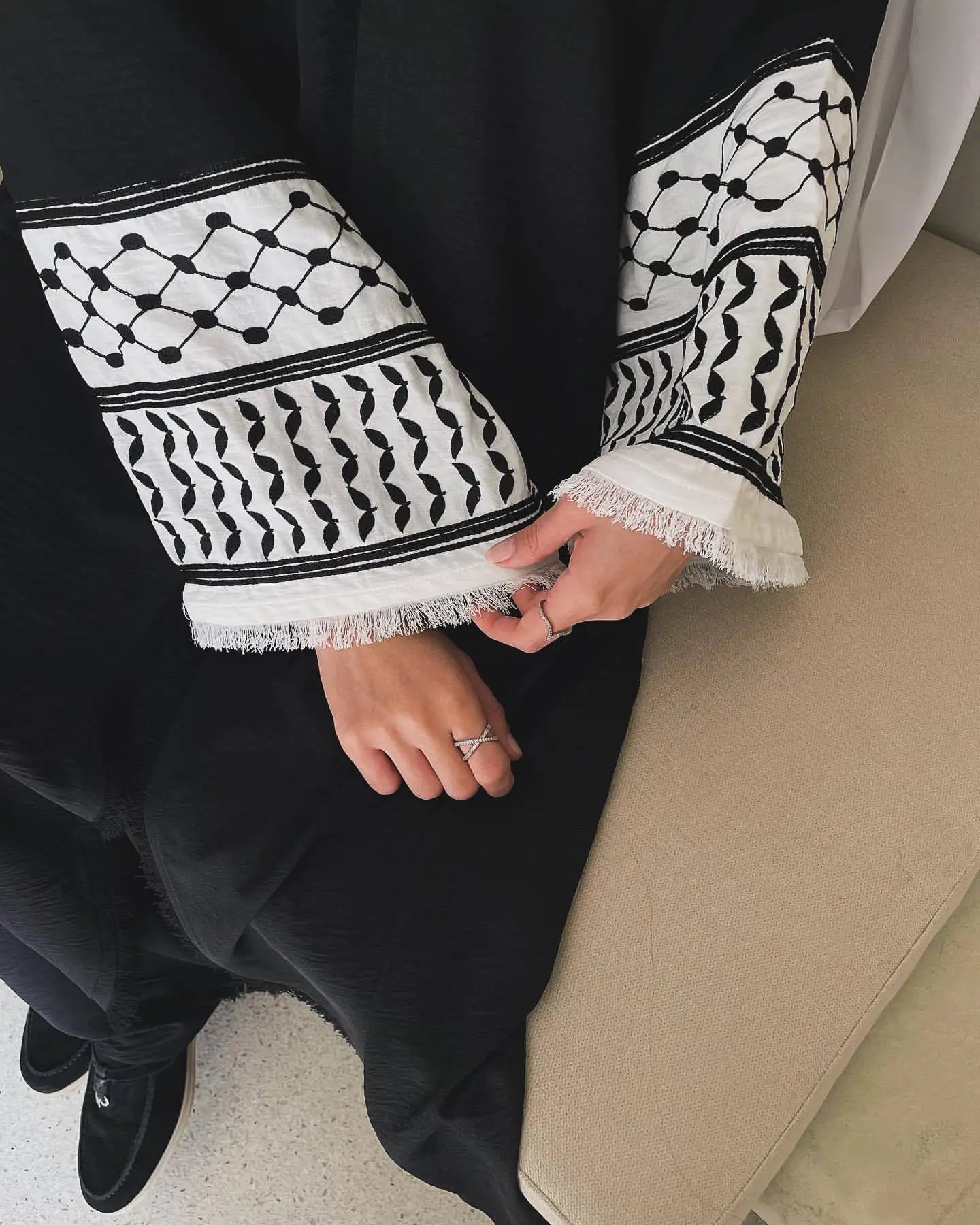 Kufiya Abaya Kimono Palestinian